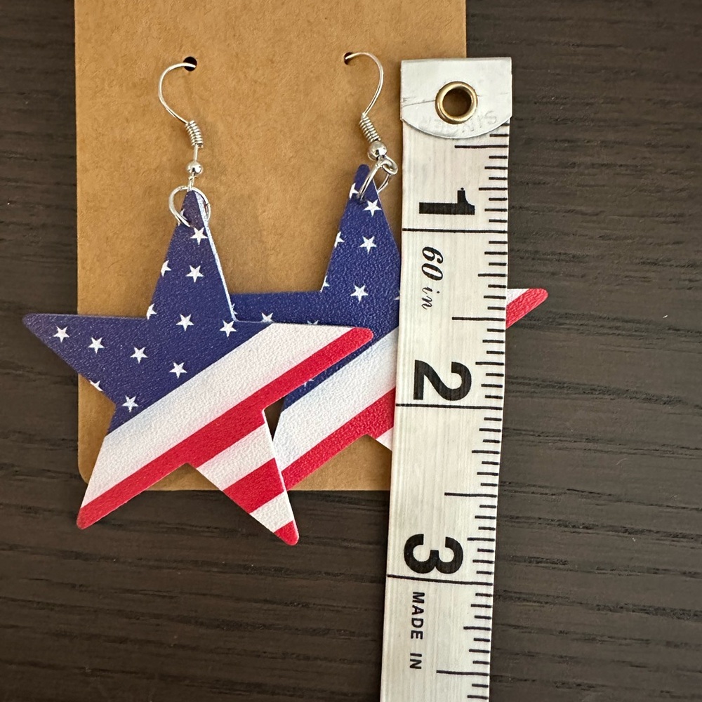 Star Flag Earrings NWOT - Picture 3 of 6